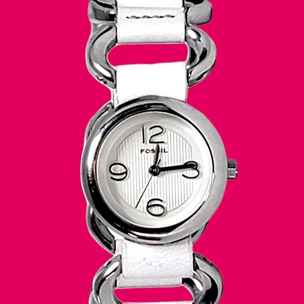 Vintage Women's Fossil Watch F2 ES-1766